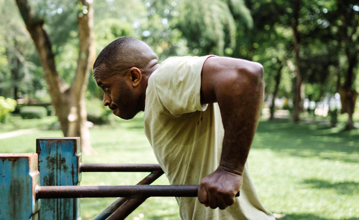 Dip Station Exercises for Strong Upper Body