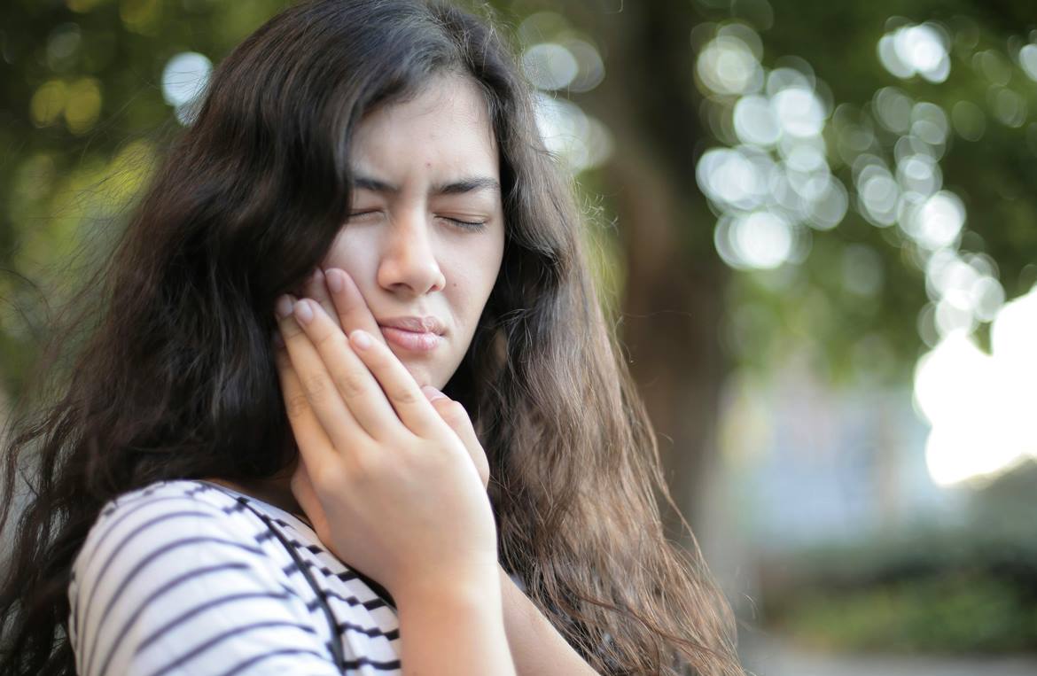 Natural Remedies: How to Get Relief from Tooth Pain